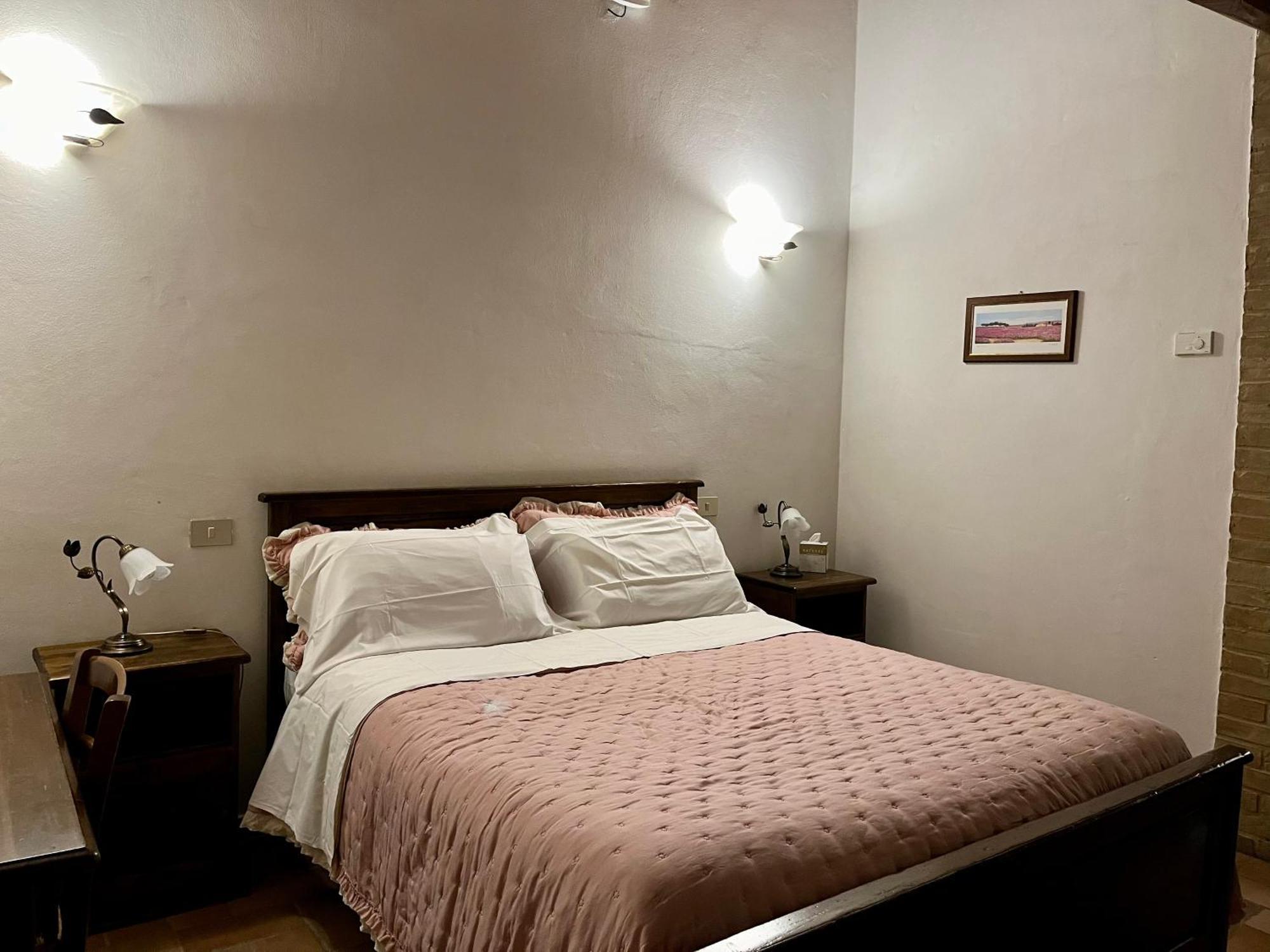 Agriturismo Le Querciole In Val D'Orcia Bagno Vignoni Pokój zdjęcie